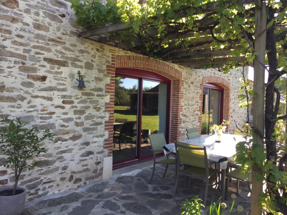Au Mas Retz De Jade Bed & Breakfast Chauve Exterior photo