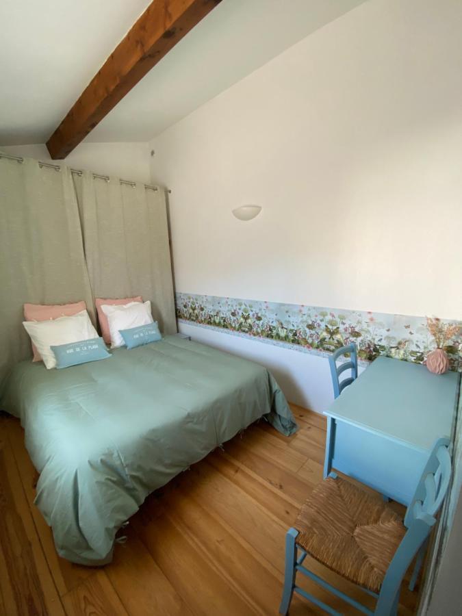 Au Mas Retz De Jade Bed & Breakfast Chauve Exterior photo